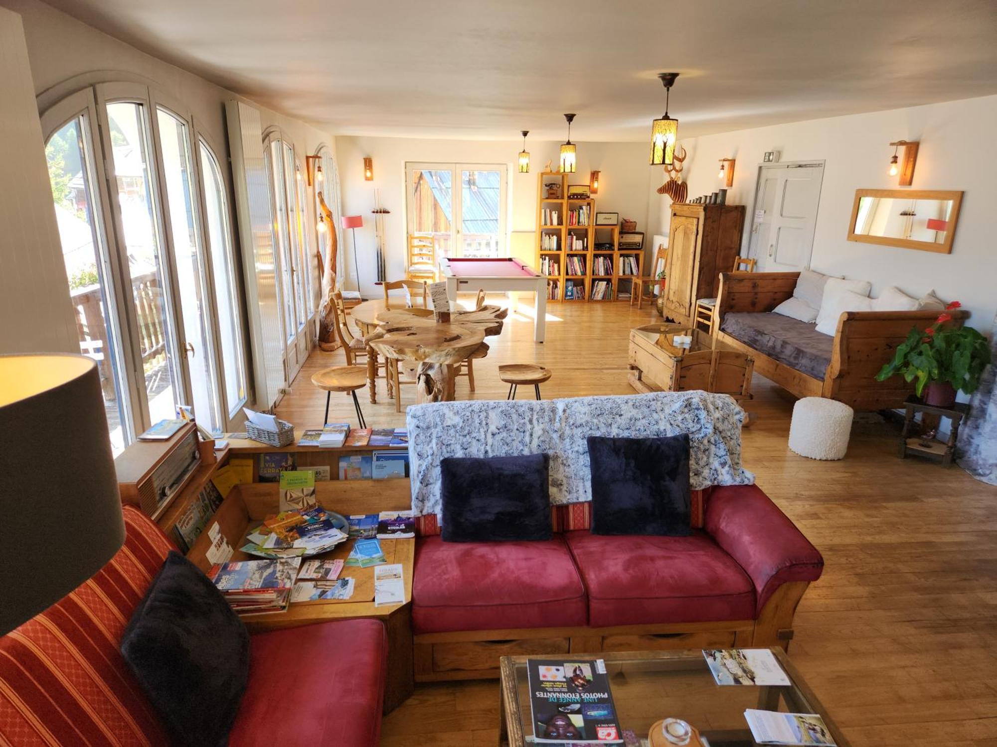 La Girandole Chambre D'Hotes Et Location D'Appartement Arvieux Eksteriør billede