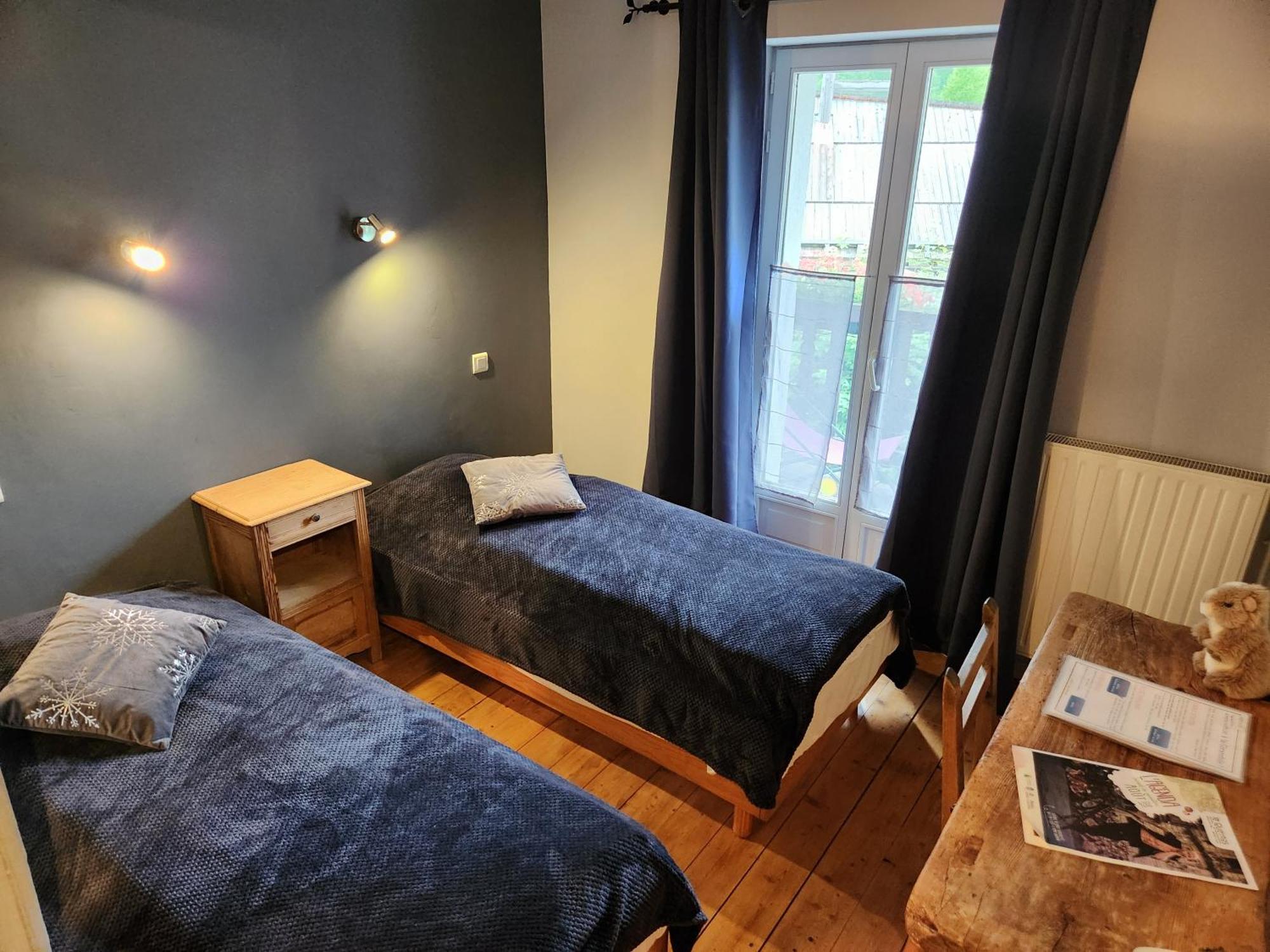La Girandole Chambre D'Hotes Et Location D'Appartement Arvieux Eksteriør billede