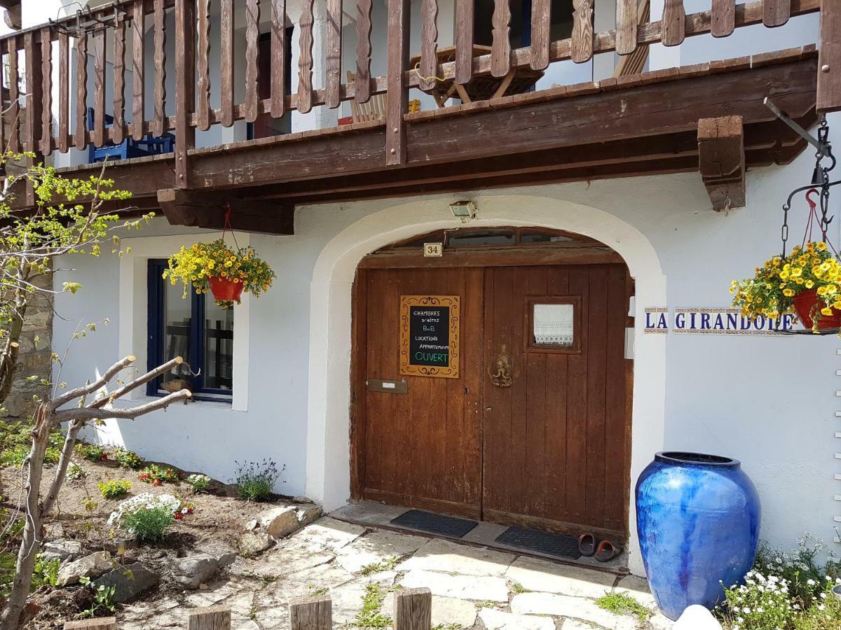 La Girandole Chambre D'Hotes Et Location D'Appartement Arvieux Eksteriør billede